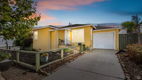 46 Hermosa Ave, Vallejo, CA 94590