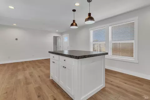 29 Catalpa Dr, Vallejo, CA 94589 photo 8
