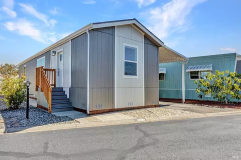29 Catalpa Dr, Vallejo, CA 94589