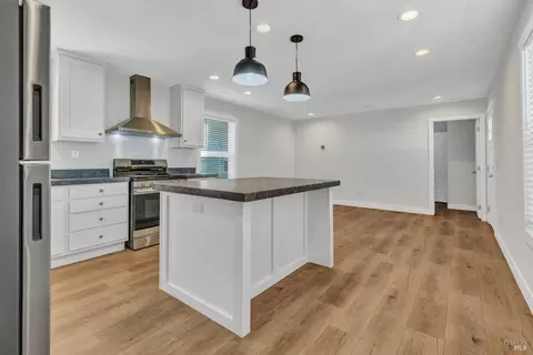 29 Catalpa Dr, Vallejo, CA 94589 photo 10