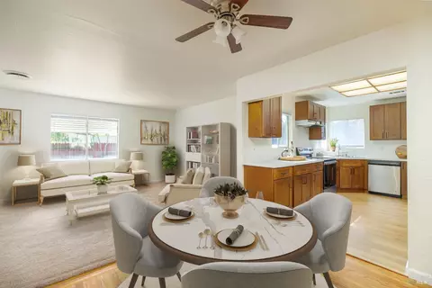 365 Acacia St, Vacaville, CA 95688