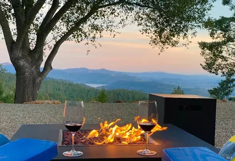 540 Viewridge Dr, Angwin, CA 94508
