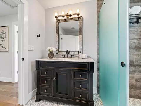 Bath - 540 Viewridge Dr, Angwin, CA 94508 photo 3 of 4