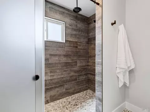 Bath - 540 Viewridge Dr, Angwin, CA 94508 photo 2 of 4