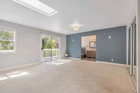 Bedroom - 450 Echo Valley Rd, Salinas, CA 93907 photo 7 of 11