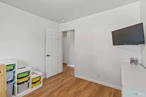 Other - 951 Oakwood Ave, Vallejo, CA 94591 photo 6 of 7