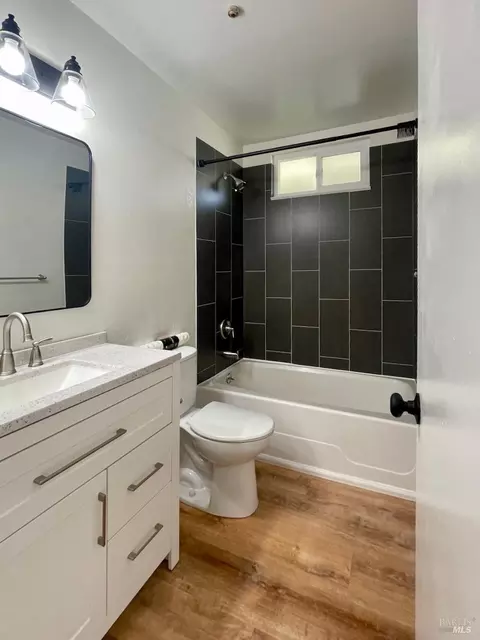 Bath - 476-478 Lincoln Ave, Cotati, CA 94931 photo 1 of 3