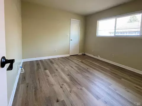 Bedroom - 476-478 Lincoln Ave, Cotati, CA 94931 photo 4 of 4