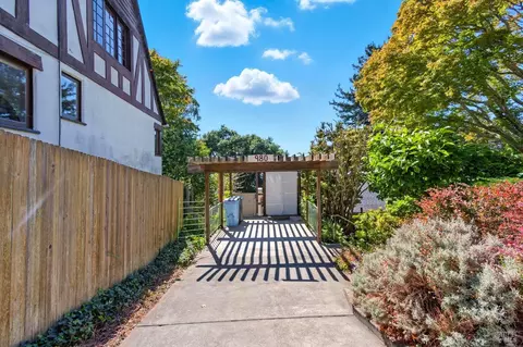 Exterior - 980 Euclid Ave, Berkeley, CA 94708 photo 8 of 11