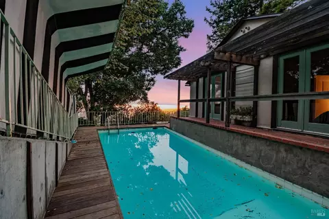 Exterior - 980 Euclid Ave, Berkeley, CA 94708 photo 9 of 11