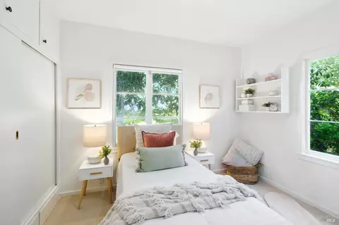 Bedroom - 980 Euclid Ave, Berkeley, CA 94708 photo 4 of 5
