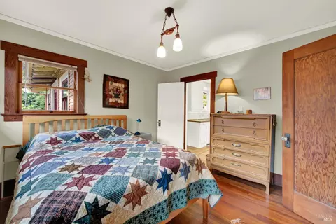 Bedroom - 739 Benicia Rd, Vallejo, CA 94591 photo 2 of 3