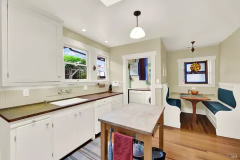 Kitchen - 739 Benicia Rd, Vallejo, CA 94591 photo 4 of 5