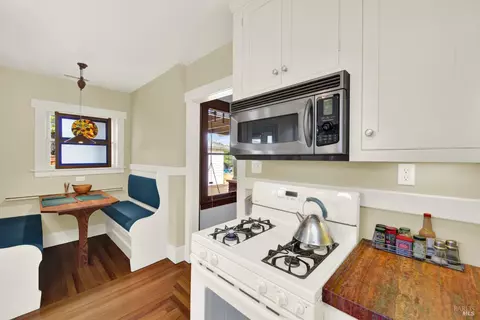 Kitchen - 739 Benicia Rd, Vallejo, CA 94591 photo 5 of 5