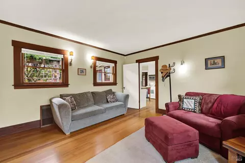 Living - 739 Benicia Rd, Vallejo, CA 94591 photo 7 of 7