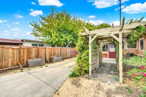Exterior - 739 Benicia Rd, Vallejo, CA 94591 photo 9 of 24