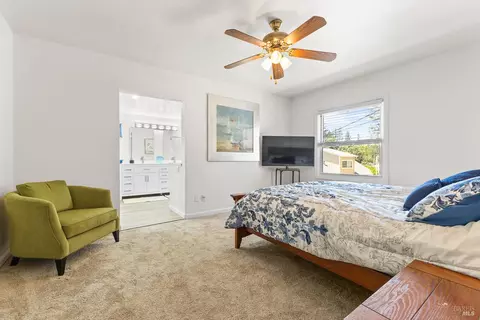 Bedroom - 420 Sky Oaks Dr, Angwin, CA 94508 photo 5 of 5
