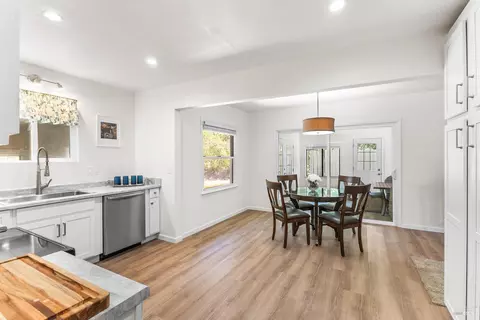 Dining - 420 Sky Oaks Dr, Angwin, CA 94508 photo 3 of 5