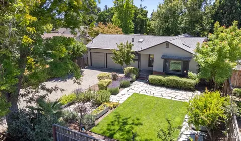 2067 W Lincoln St, Napa, CA 94558