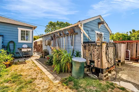 Exterior - 1509 Broadway St, Vallejo, CA 94590 photo 3 of 8