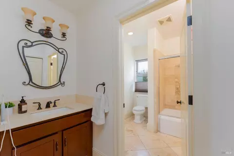 Bath - 620 Park Blvd, Ukiah, CA 95482 photo 3 of 4