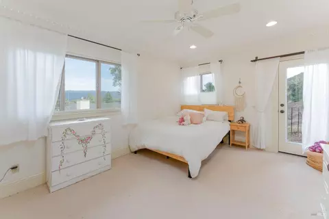 Bedroom - 620 Park Blvd, Ukiah, CA 95482 photo 4 of 4