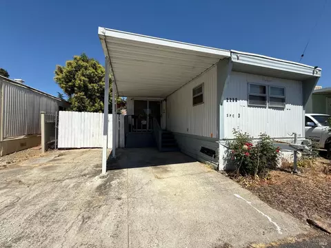 2200 S State St #3, Ukiah, CA 95482
