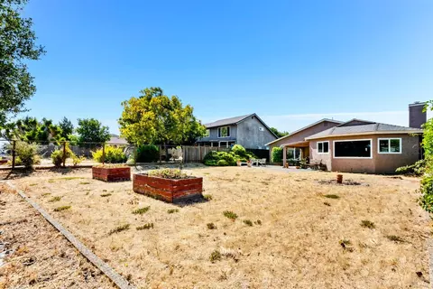 Exterior - 140 Bluebell Pl, Vallejo, CA 94591 photo 12 of 12