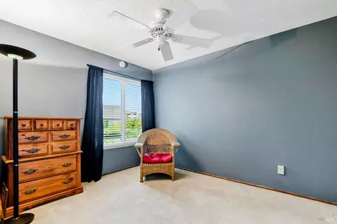 Bedroom - 140 Bluebell Pl, Vallejo, CA 94591 photo 1 of 8