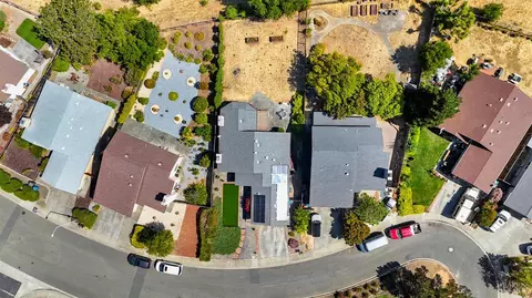View/Area - 140 Bluebell Pl, Vallejo, CA 94591 photo 5 of 11