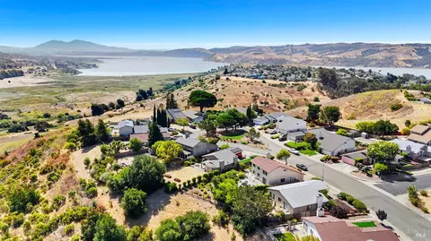 View/Area - 140 Bluebell Pl, Vallejo, CA 94591 photo 10 of 11