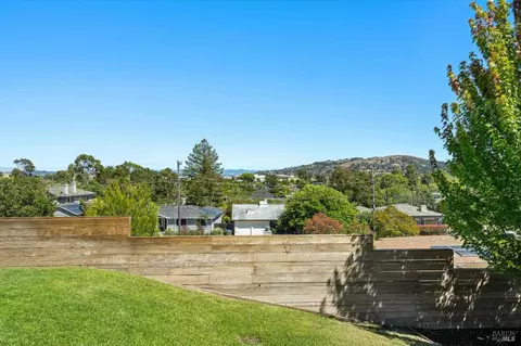 13 Ash Ave, Corte Madera, CA 94925 photo 37