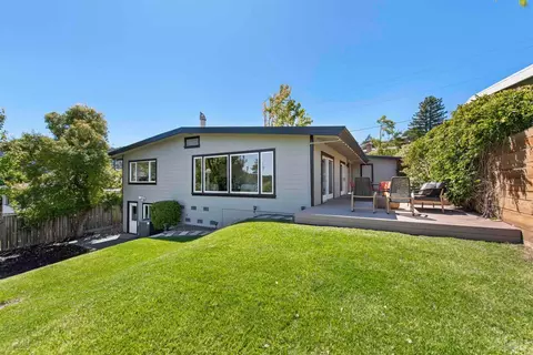 13 Ash Ave, Corte Madera, CA 94925 photo 2