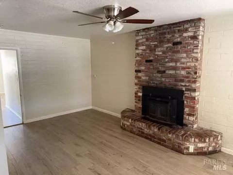 650 Marvin Way, Dixon, CA 95620 photo 3