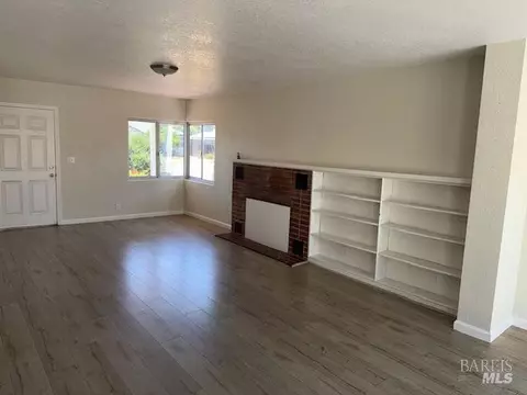 650 Marvin Way, Dixon, CA 95620 photo 4