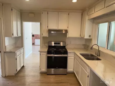 650 Marvin Way, Dixon, CA 95620 photo 8