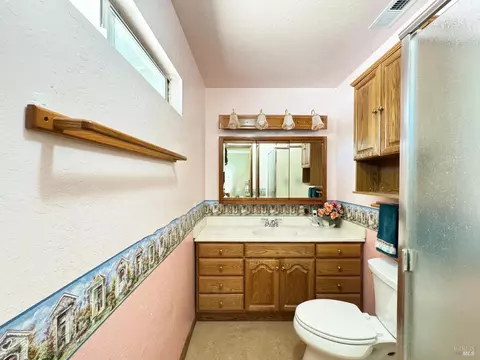 1617 Alcott Ln, Willits, CA 95490 photo 7