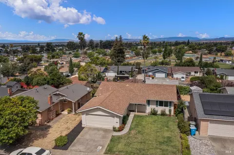 View/Area - 425 Gonzaga Ave, Vallejo, CA 94589 photo 2 of 4