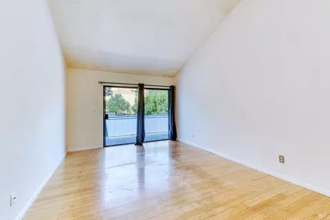 115 Mitchell Dr, Fairfax, CA 94930 photo 8