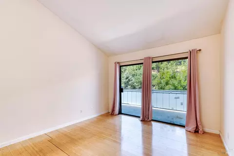 115 Mitchell Dr, Fairfax, CA 94930 photo 10