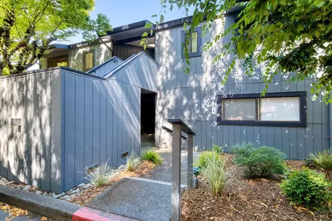 115 Mitchell Dr, Fairfax, CA 94930 photo 2