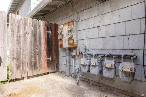 137 Power Dr, Vallejo, CA 94589 photo 5