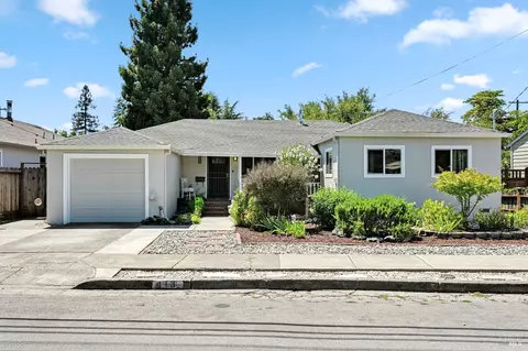 413 Shortt Rd, Santa Rosa, CA 95405