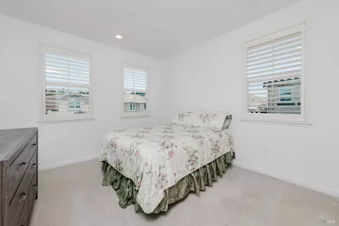 8707 Aquamarine Dr, Vallejo, CA 94591 photo 27