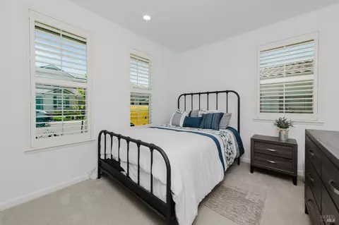 8707 Aquamarine Dr, Vallejo, CA 94591 photo 9