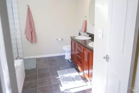 317 Judith Ct, Windsor, CA 95492 photo 17