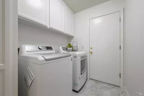 15 Moore Rd, Novato, CA 94949 photo 25