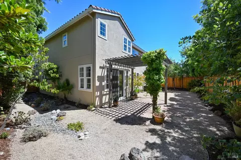 15 Moore Rd, Novato, CA 94949 photo 39