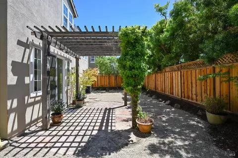 15 Moore Rd, Novato, CA 94949 photo 40