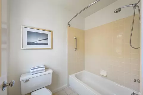 15 Moore Rd, Novato, CA 94949 photo 23